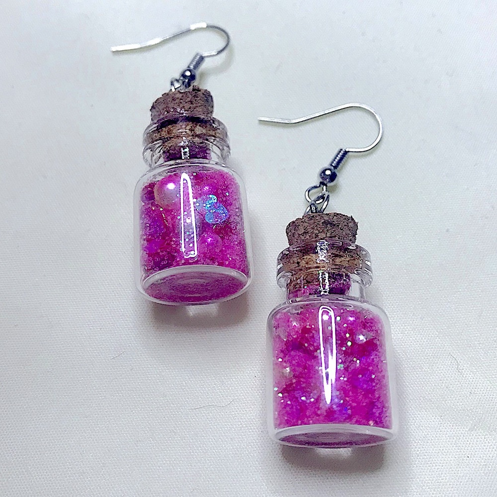 Pink Pearls Fuschia Glitter Jar Silver Drop Earrings 🦄3 for $15 /4 for $20🦄